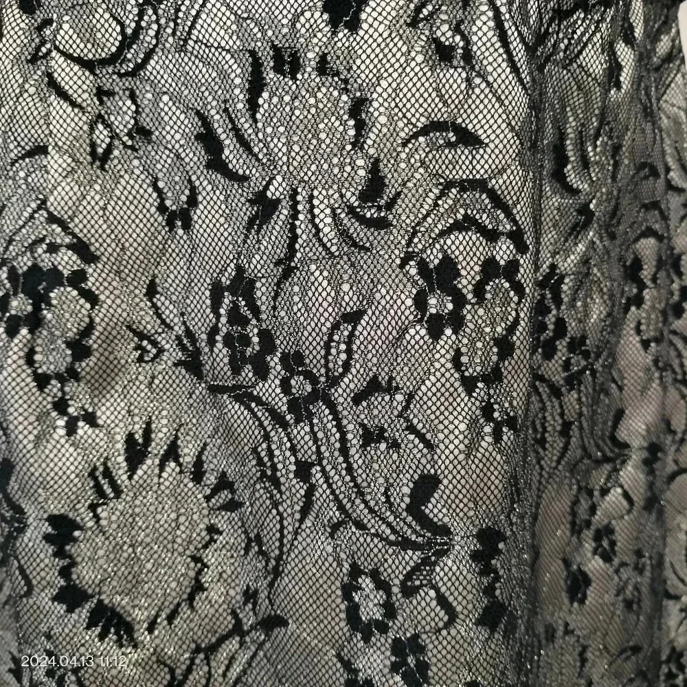 Taylor petite size 4p Black Gold Metallic Lined Cocktail Party Dress - Picture 5 of 13